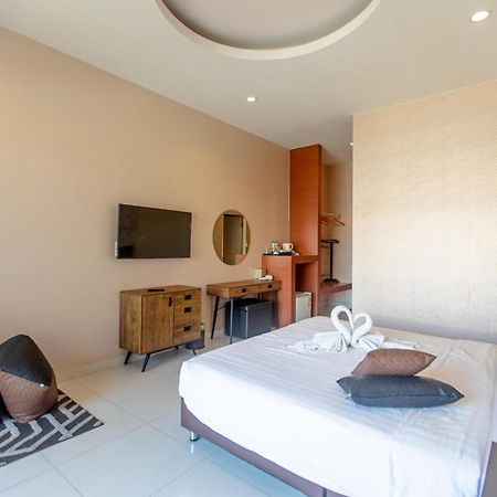 Sun Sky Resort Near Beach 좀티엔 비치 외부 사진