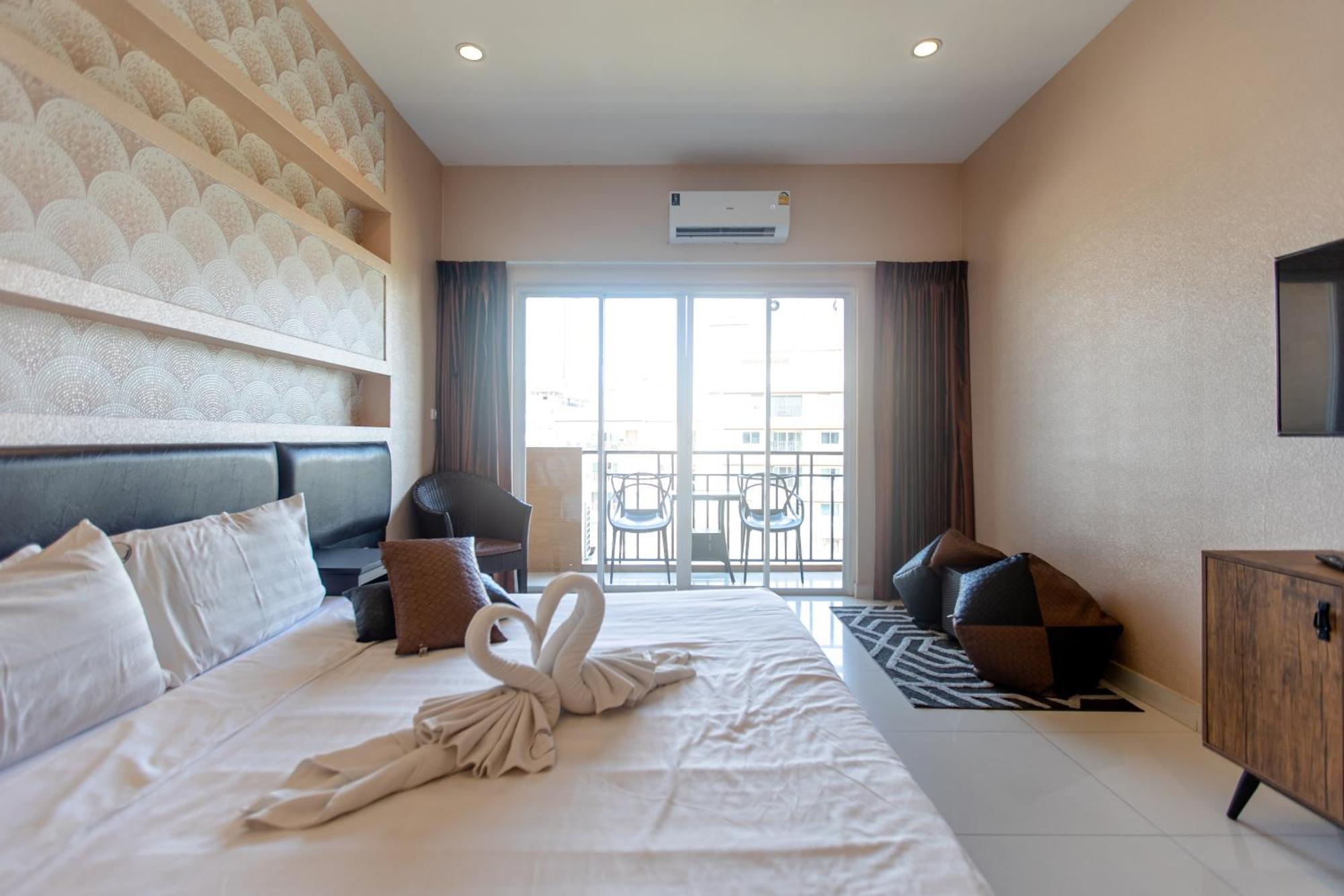Sun Sky Resort Near Beach 좀티엔 비치 외부 사진